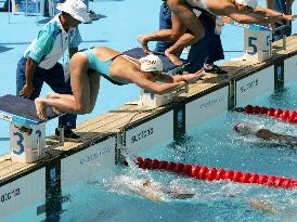 (2)Japanese men, women advance to relay finals at Athens