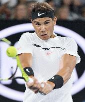 Tennis: Nadal advances to Australian Open 3rd round