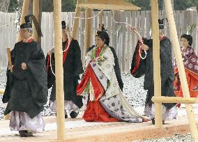 Emperor's visit to Ise Jingu shrine