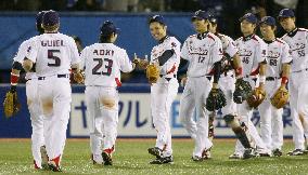 Yakult beats Hanshin, clinches final playoff spot