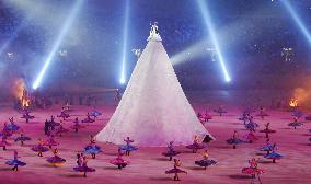 Qatar stages 'Arabian Nights' spectacle to end Asian Games