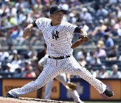 Yankees Tanaka marks 7th win of season