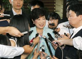 PM Abe meets with Tokyo Gov. Koike