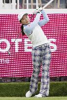 Golf: Uehara 10th, retiring Miyazato 32nd at Evian Championship