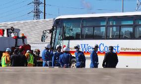 Over 20 injured in pileup on expressway near Tokyo