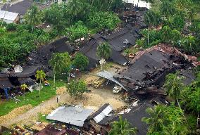 (5)Scenes from Indonesia's Nias and Simeuleu islands after quake