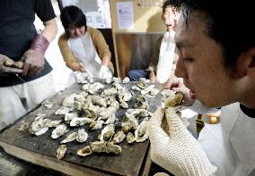 All-you-can-eat oyster restaurant reopens