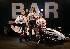 B.A.R Honda unveils new Formula One car