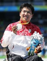 Japan's Sato wins silver in men's 400-meter