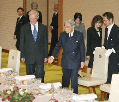 Emperor Akihito meets with Hungarian President Solyom