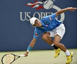 Nishikori crashes out in first round of U.S. Open