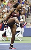 Williams beats Mattek-Sands to proceed to U.S. Open 4th round