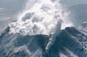 Hokkaido volcanic eruption deemed phreatic