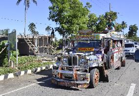 Philippine public transport vehicle jeepny