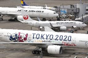 JAL plane promotes 2020 Tokyo Olympic Games