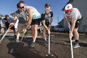 Canada rugby players help with recovery efforts after typhoon