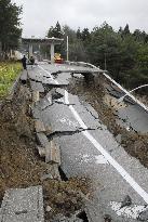 M6.9 quake jolts central Japan, 1 dead, over 130 injured