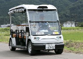 Self-driving vehicle test-runs in central Japan