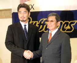 Orix rehires former major leaguer Yoshii