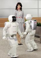Honda unveils more intelligent ASIMO humanoid robot