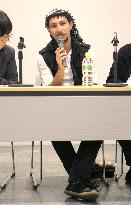 Iraqi injured by U.S. raid thanks Japan for surgery donations