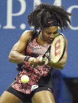 Serena Williams through to U.S. Open 2nd round