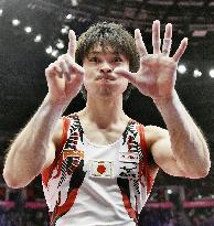 Gymnastics: Uchimura wins record 6th straight all-around world title