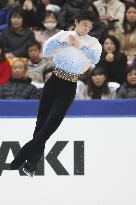 Hanyu rewrites world record score to lead NHK Trophy