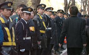 (3)AUM founder Asahara to face verdict