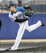 Baseball: Rain hits Otani's preseason start