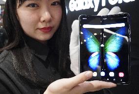 Galaxy Fold smartphone