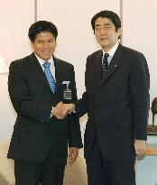 Japan to cooperate with Thailand on N. Korea abductions: Abe