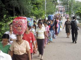 Myanmar begins to release prisoners on amnesty