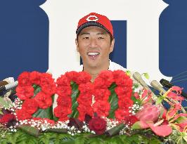 Kuroda achieves 200th win