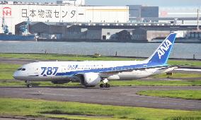 ANA to repair 50 Boeing 787s after engine problems