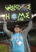 Baseball: Seattle celebrates Ichiro's 3,000-hit milestone