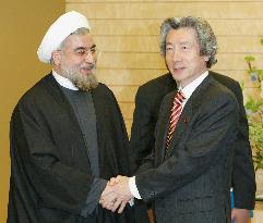 (1)Koizumi urges Iran to cooperate with IAEA