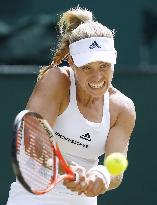 Tennis: Kerber sets up Wimbledon final against S. Williams