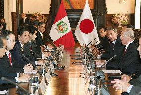 Japan, Peru agree to seek implementation of TPP as soon as possible