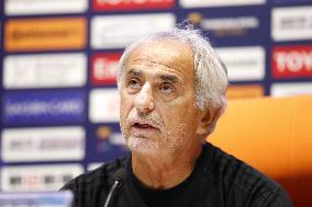 Japan boss Halilhodzic calls for winning finish to World Cup q'fying