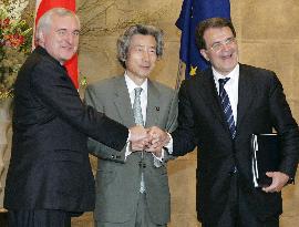 Japan, EU begin summit talks, eyeing Iraq, N. Korea, WTO