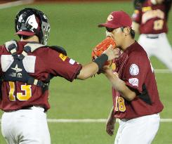 Baseball: Matsuzaka pitches 'his way' in sharp outing