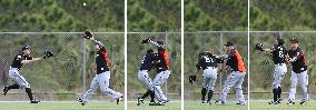Baseball: Ichiro suffers bruised knee after collision
