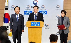 S. Korea installs 4 additional U.S. anti-missile system launchers