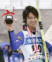 Yumoto wins large hill national title