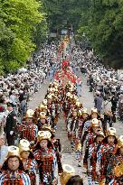 1000-person procession staged in Nikko