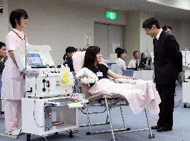 Crown prince praises people's blood donations