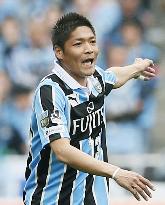 Soccer: Okubo's 157th goal equals record as Kawasaki share draw