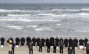 Japan marks 5 years since quake, tsunami, nuclear disasters