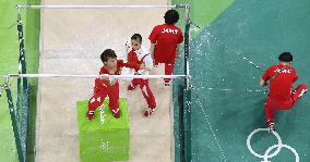 Olympic scenes: Unity of Japan gymnastics team